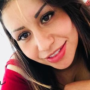 Meet your Posher, Marisabel